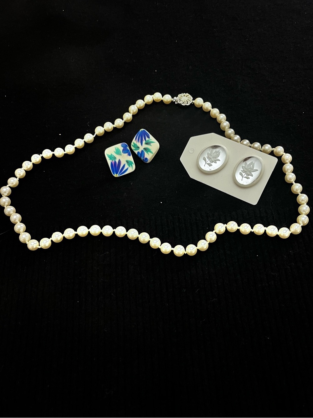 Vintage Costume Jewelry Lot Faux Pearl Choker Necklace Floral Cameo Earrings